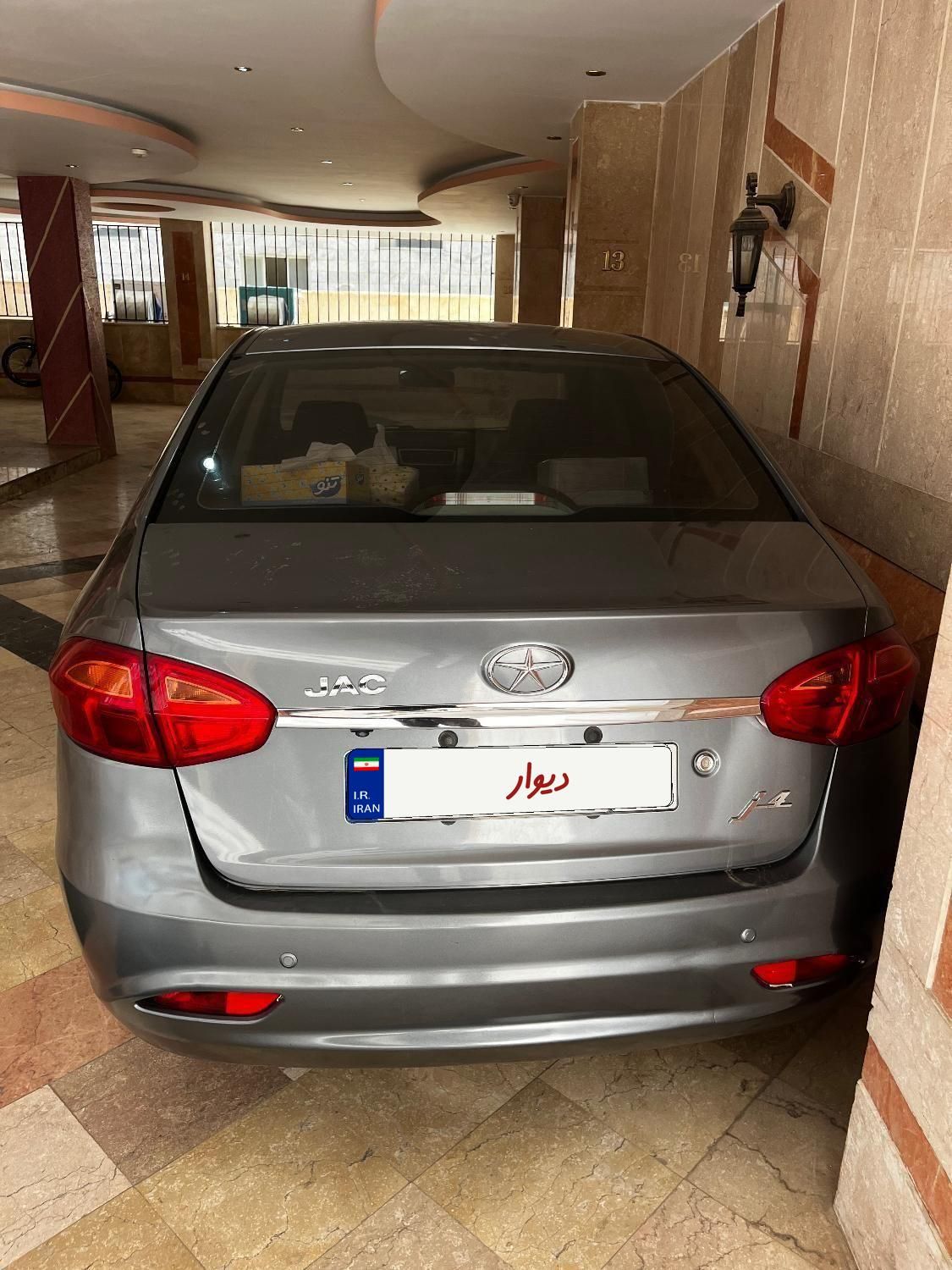 جک J4 اتوماتیک ساده - 1401