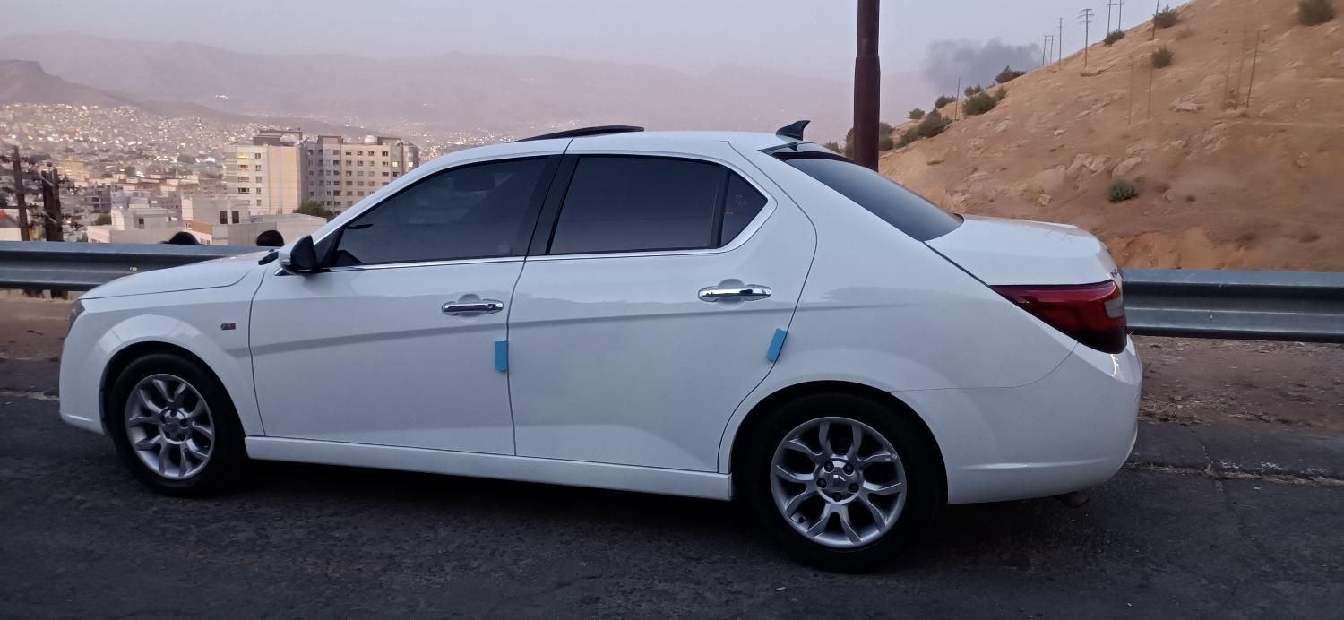 دنا پلاس توربو اتوماتیک - 1400