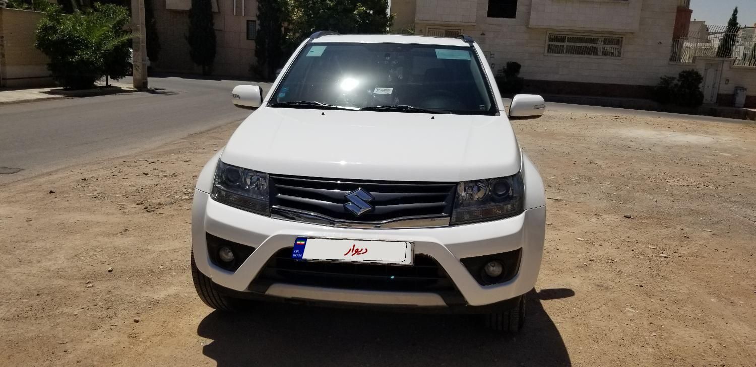 سوزوکی ویتارا ایران خودرو 2400 اتوماتیک - 1397
