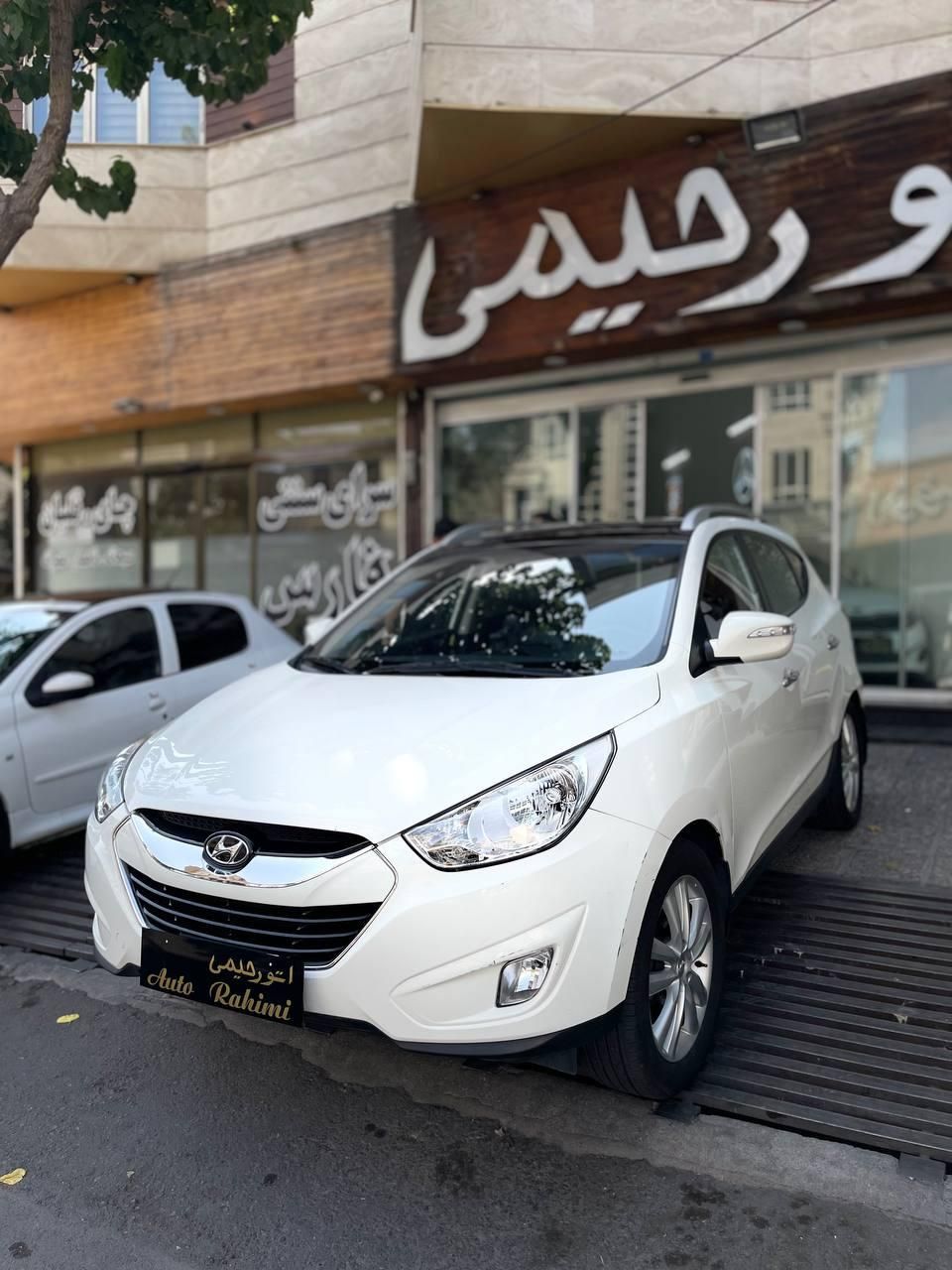 هیوندای توسان جی‌ال‌اس دو دیفرانسیل - 2012