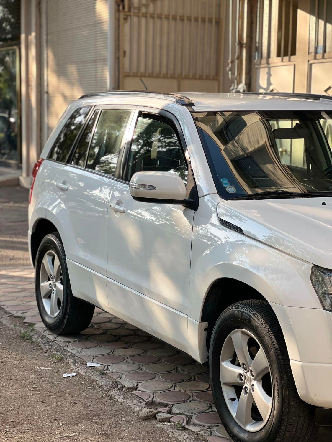 سوزوکی ویتارا ایران خودرو 2400 دنده‌ای - 1389