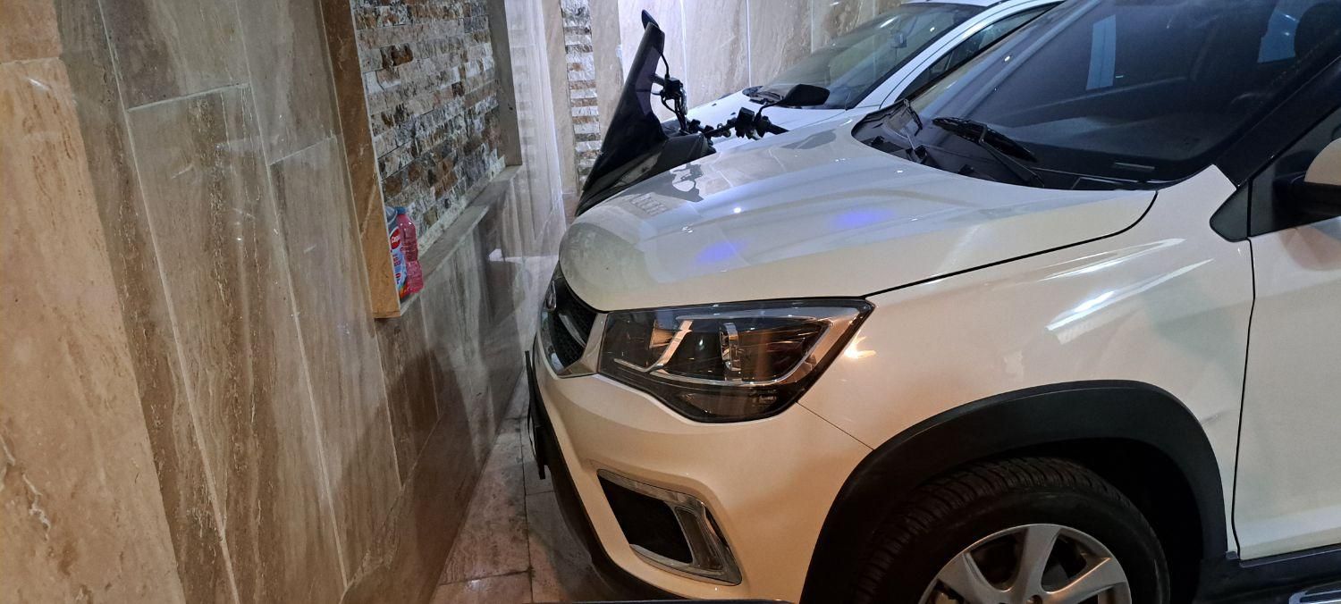 ام وی ام X22 دنده ای اسپرت لاکچری - 1400
