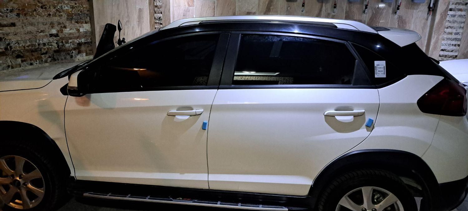 ام وی ام X22 دنده ای اسپرت لاکچری - 1400