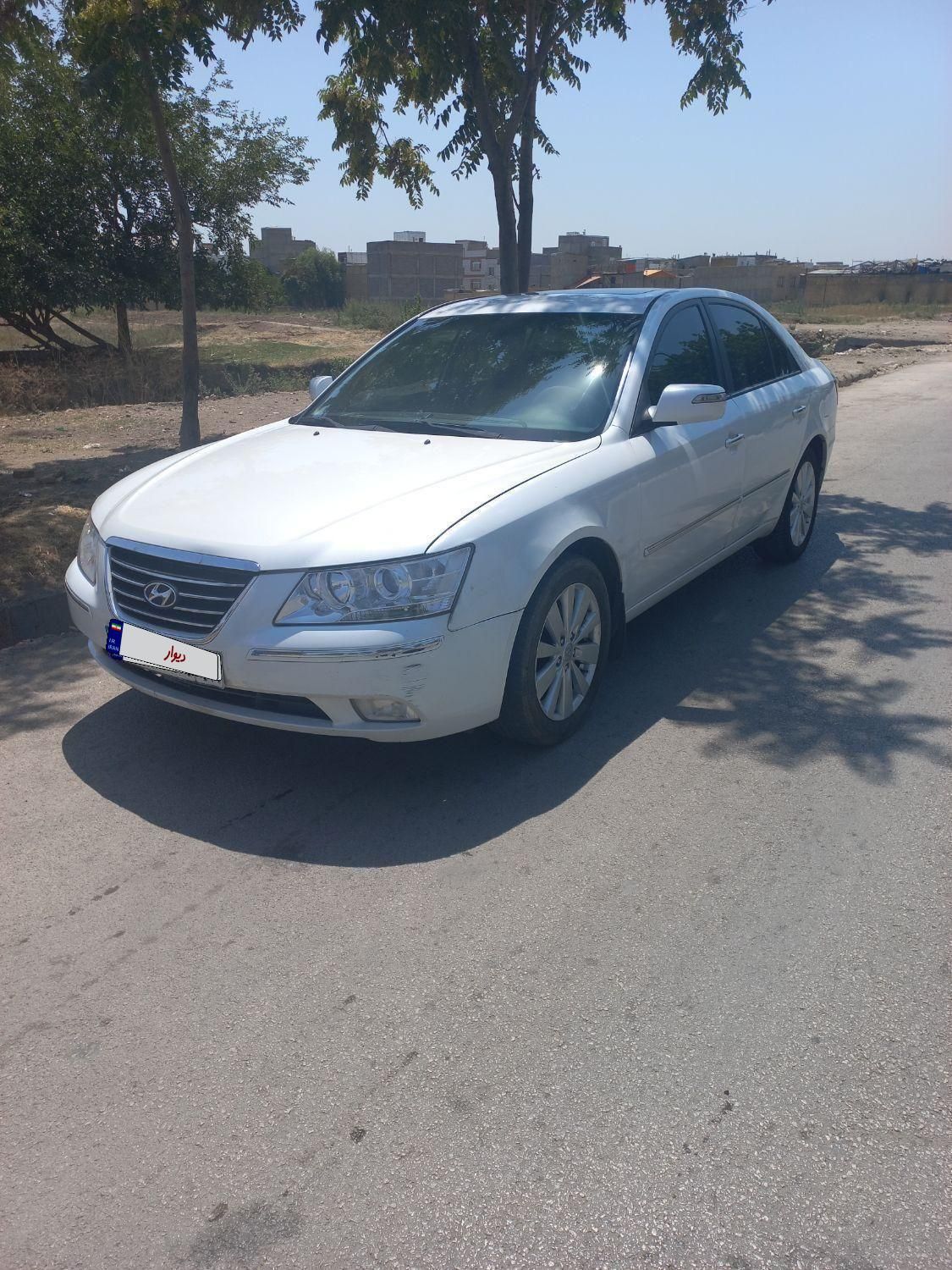 هیوندای سوناتا فول YF - 2010