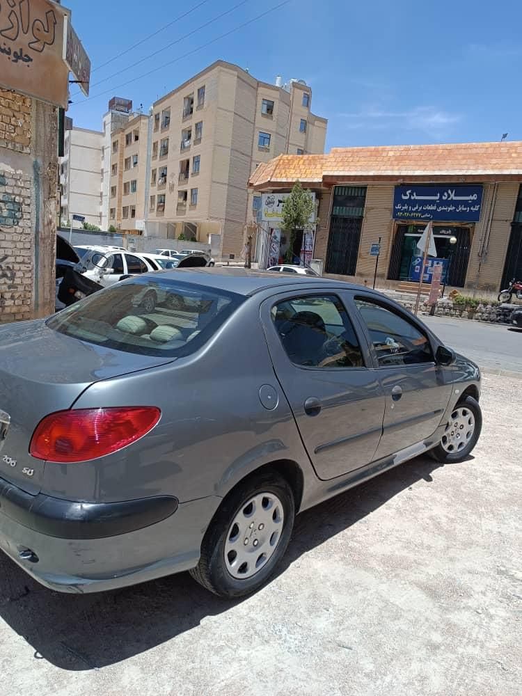 پژو ۲۰۶ صندوق دار v8 - 1398
