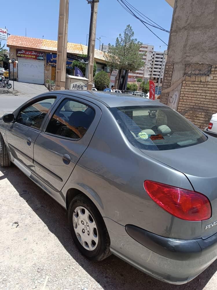 پژو ۲۰۶ صندوق دار v8 - 1398