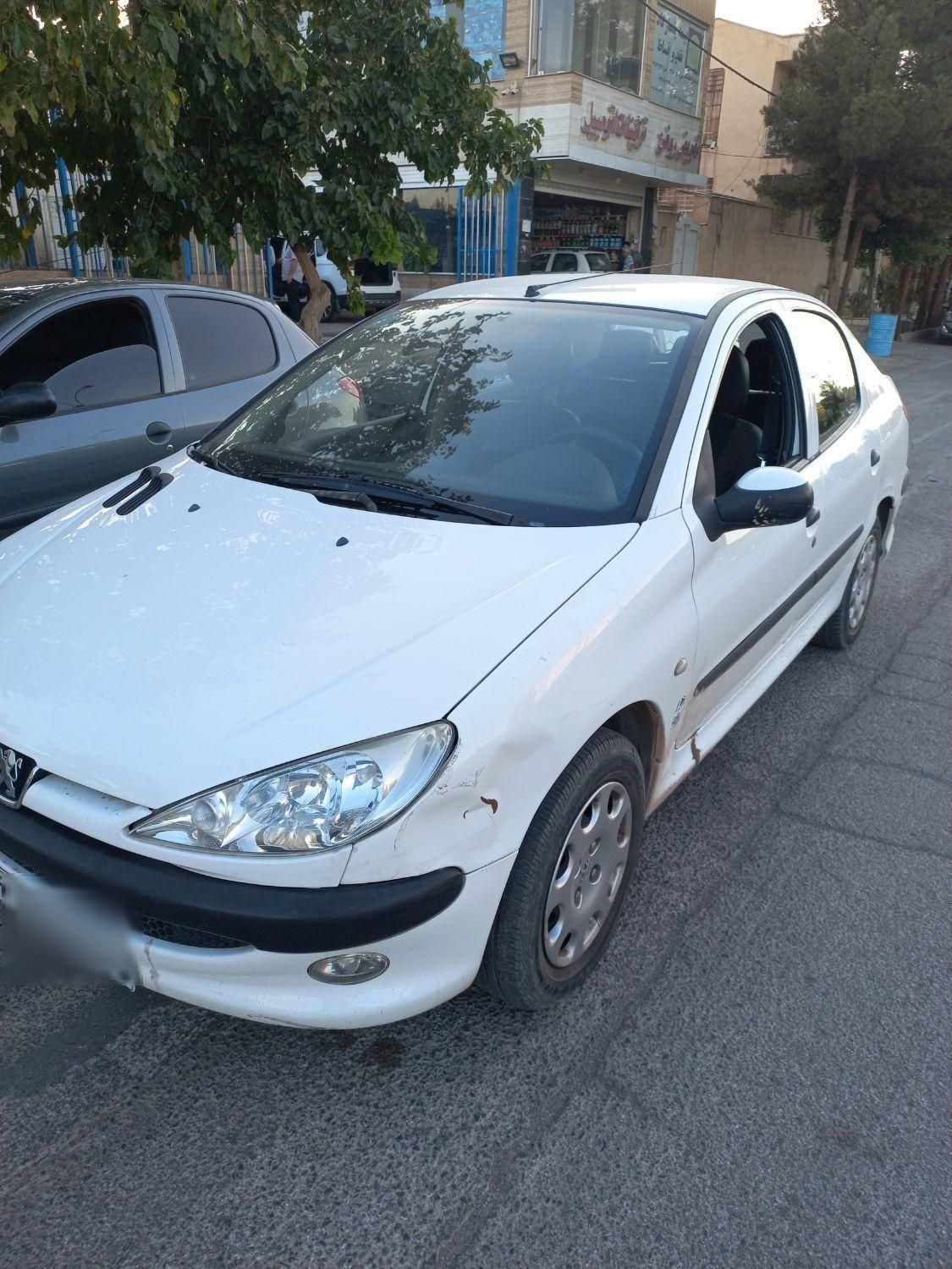 پژو ۲۰۶ صندوق دار v8 - 1396
