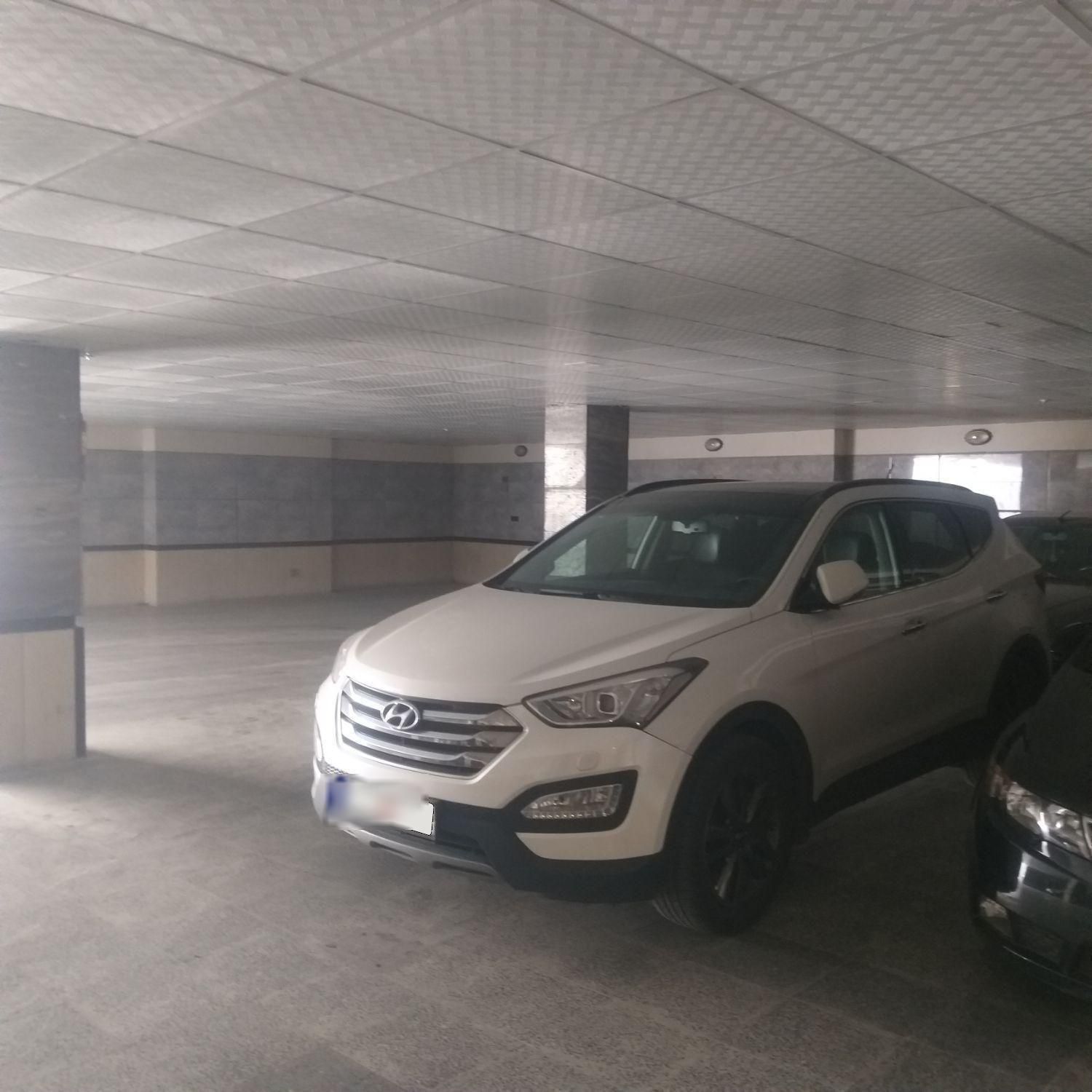 خودرو هیوندای، سانتافه آگهی ann_19506826