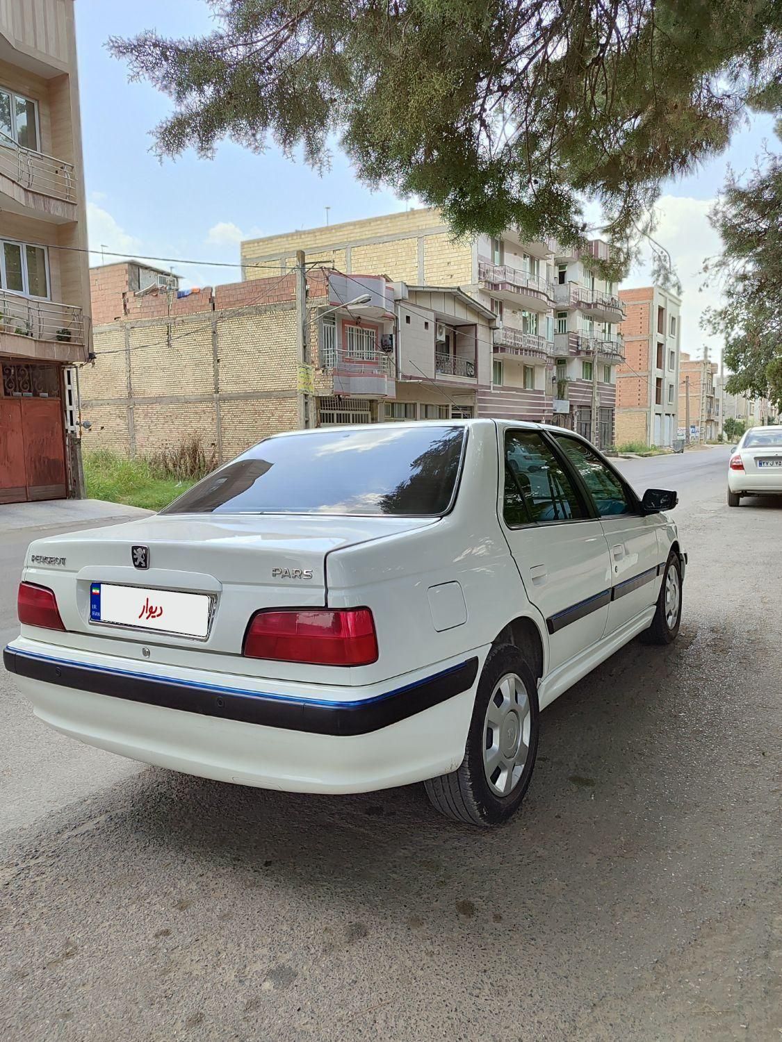 پژو پارس XU7P - 1401