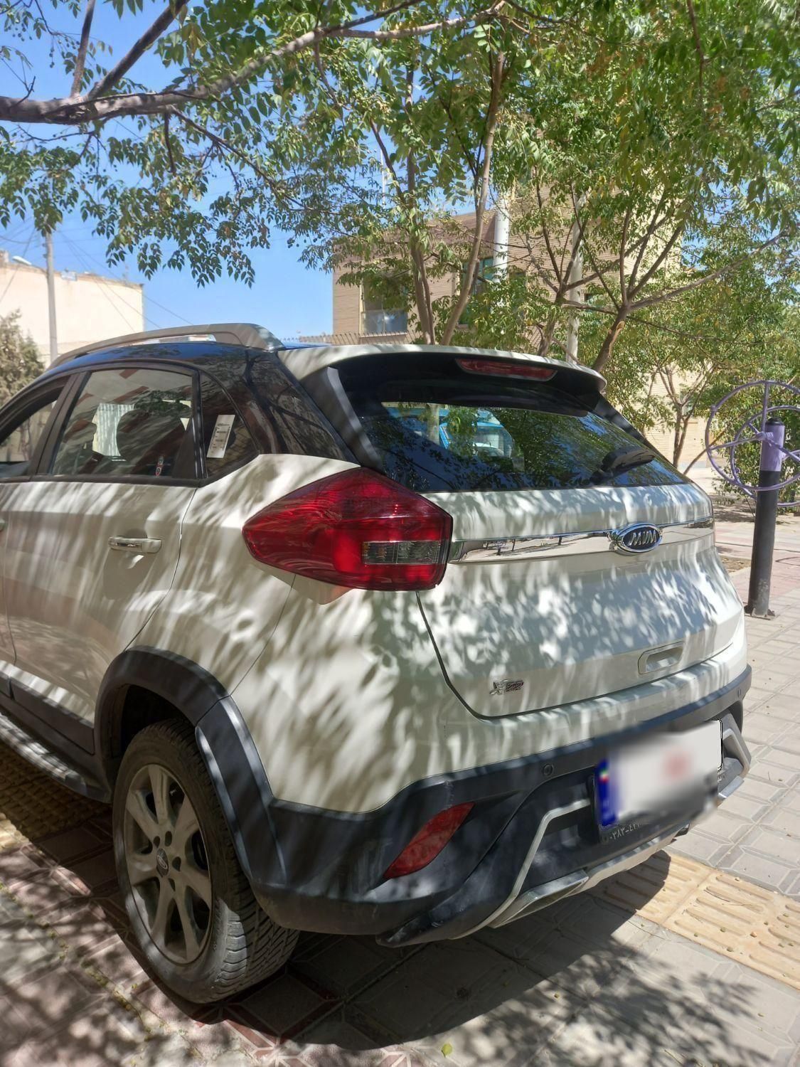 ام وی ام X22 اتوماتیک اسپرت اکسلنت - 1400