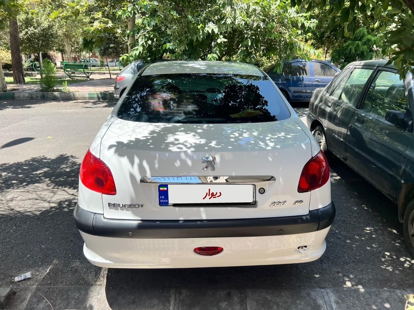 پژو ۲۰۶ صندوق دار v8 - 1398