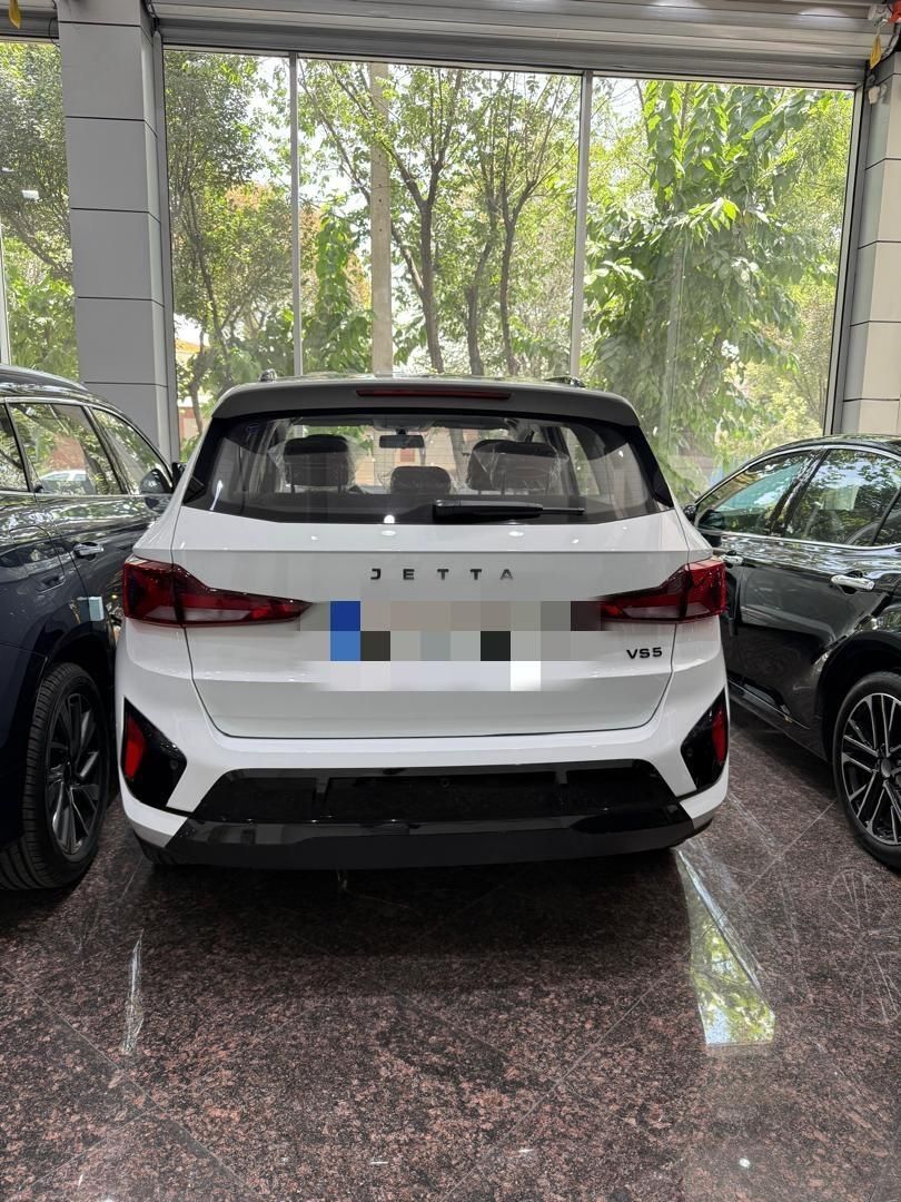 فولکس جتا vS5 - 2024
