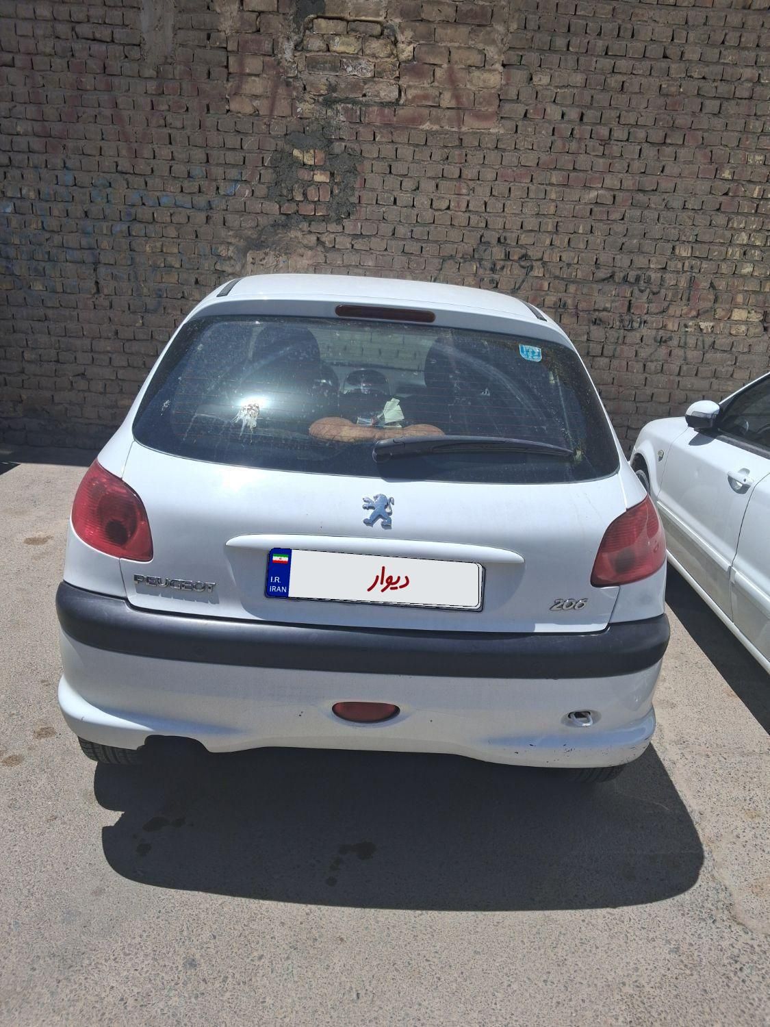 پژو 206 تیپ 5 - 1396