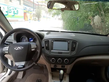 ام وی ام 550 اتوماتیک - 1395