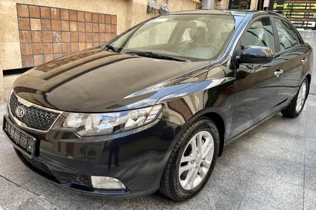 خودرو کیا، سراتو مونتاژ آگهی ann_19507474