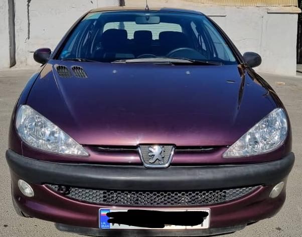 پژو ۲۰۶ صندوق دار v8 - 1396