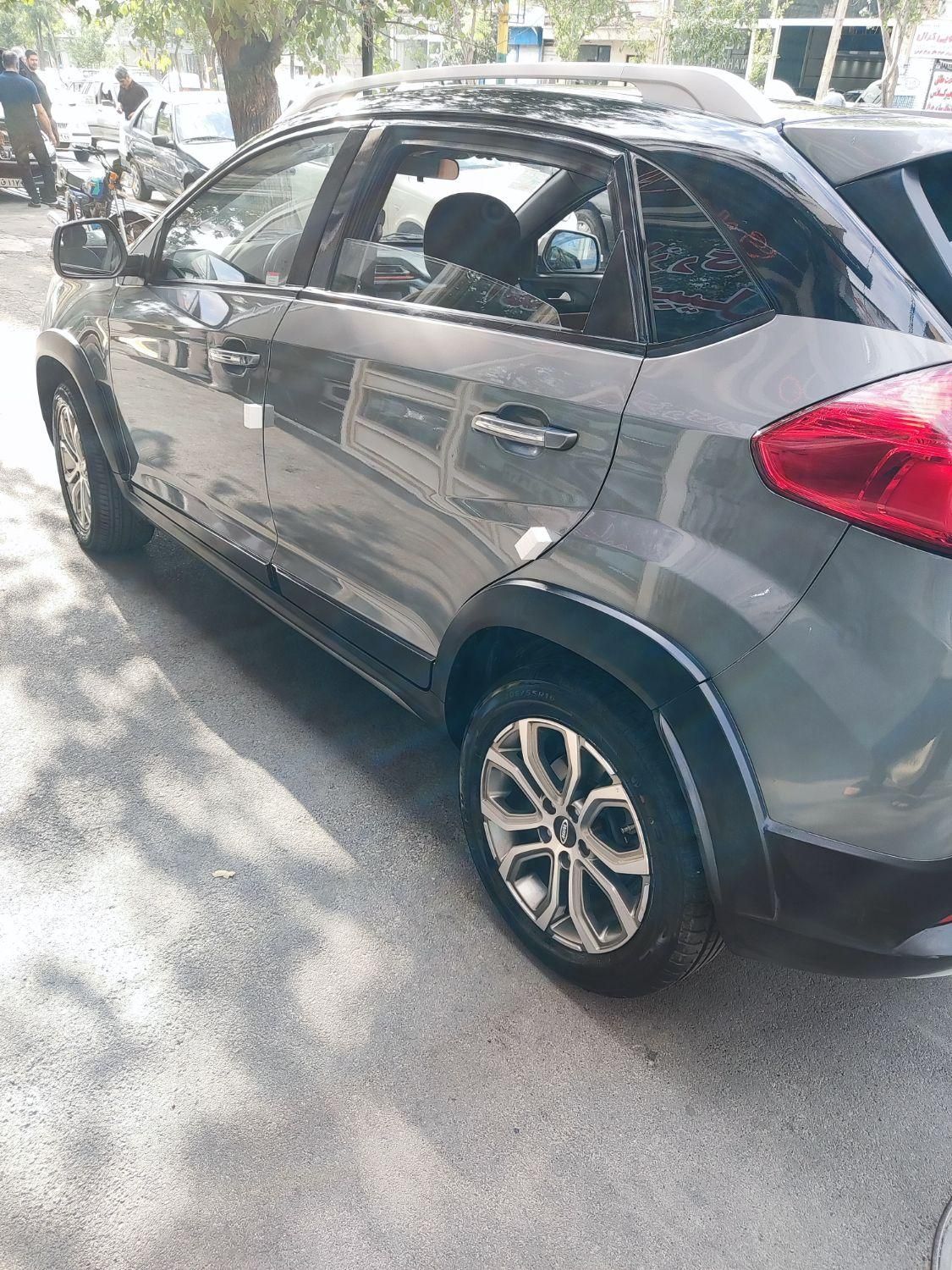 ام وی ام X22 دنده ای اسپرت اکسلنت - 1396