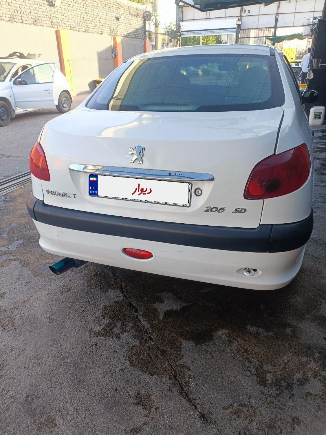 پژو ۲۰۶ صندوق دار v1 - 1390