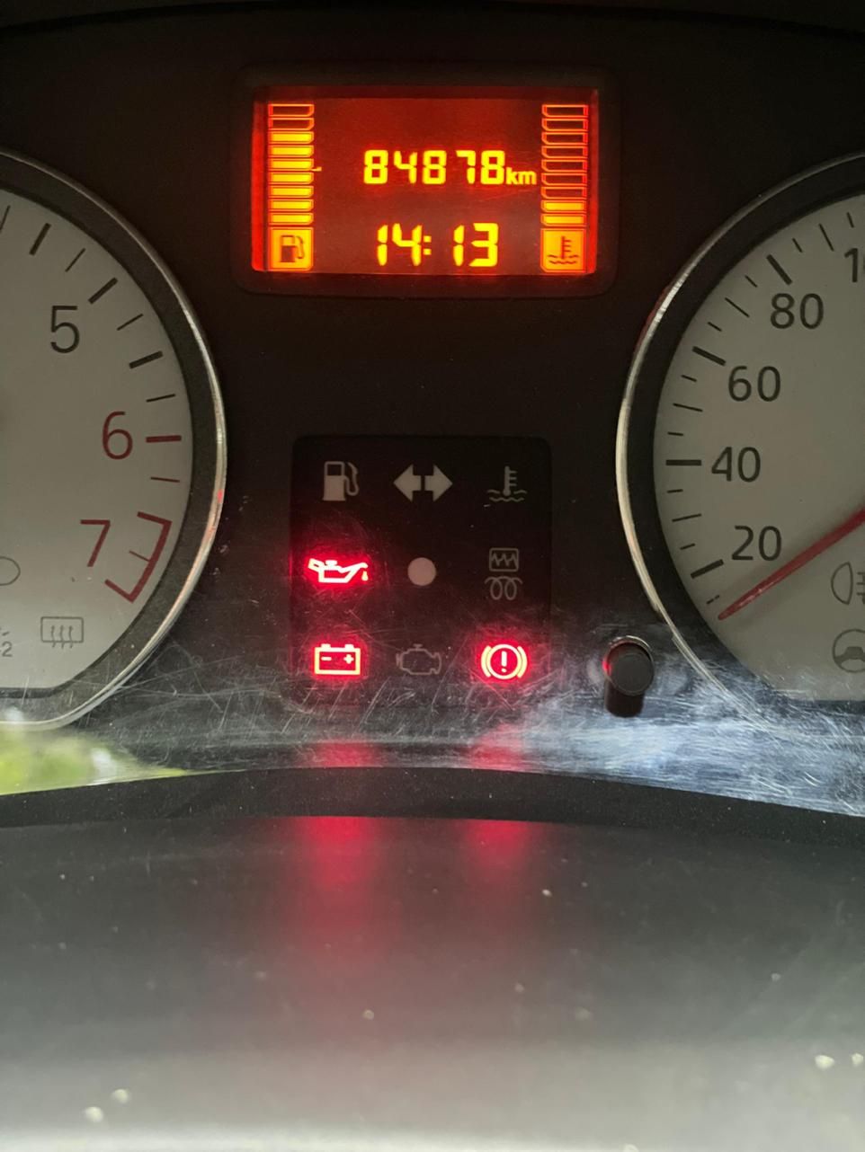 رنو ساندرو دنده ای - 1396