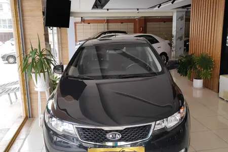 خودرو کیا، سراتو مونتاژ آگهی ann_19507915