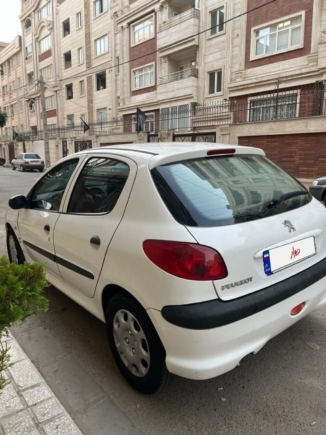 پژو 206 تیپ 5 - 1396