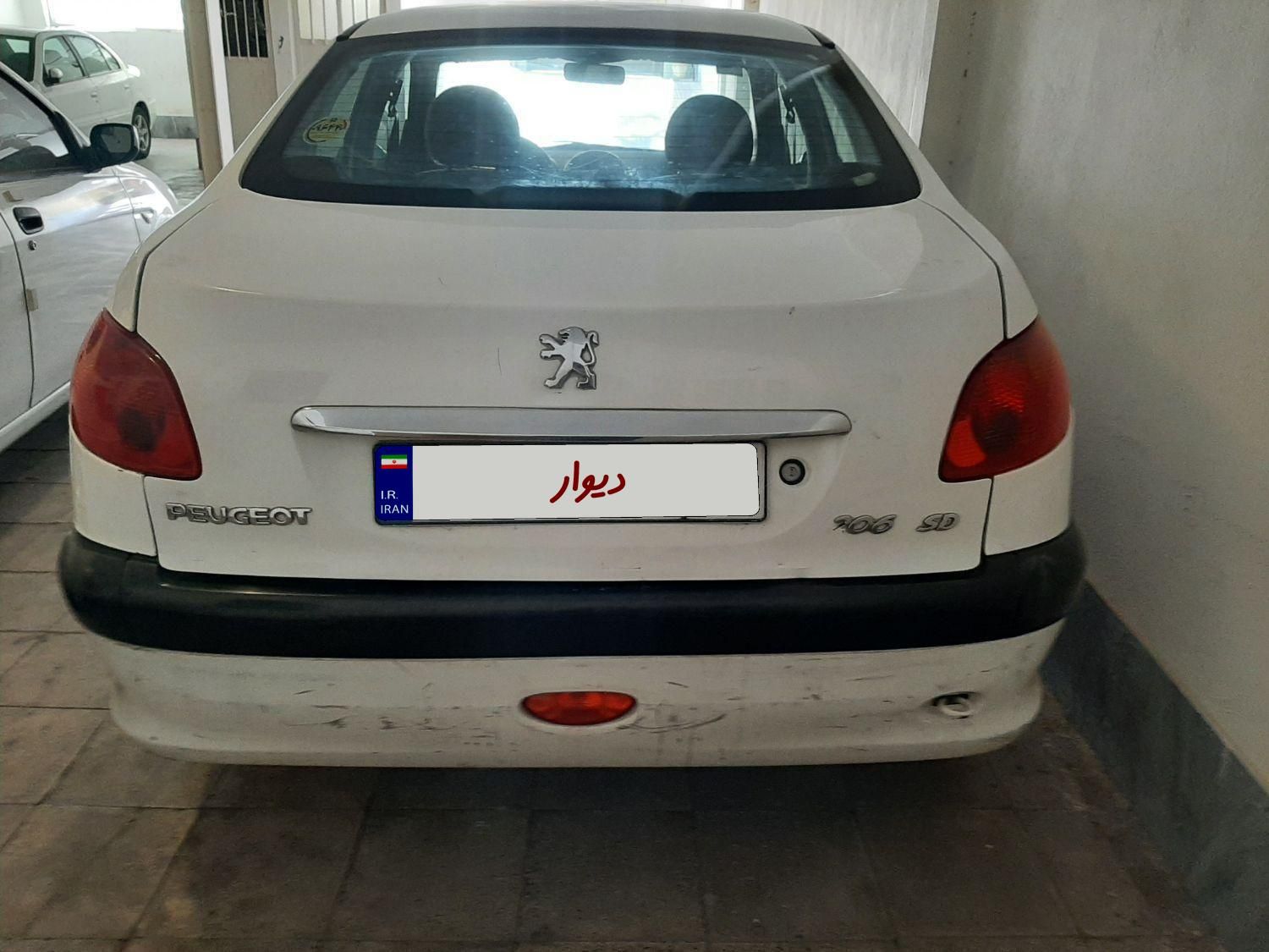 پژو ۲۰۶ صندوق دار v2 - 1390
