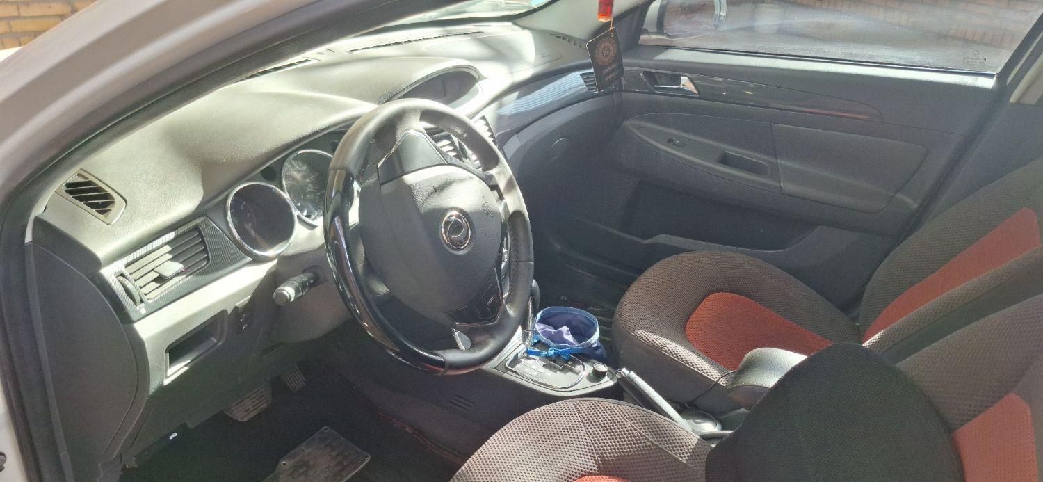 دانگ فنگ H30 کراس اتوماتیک - 1396