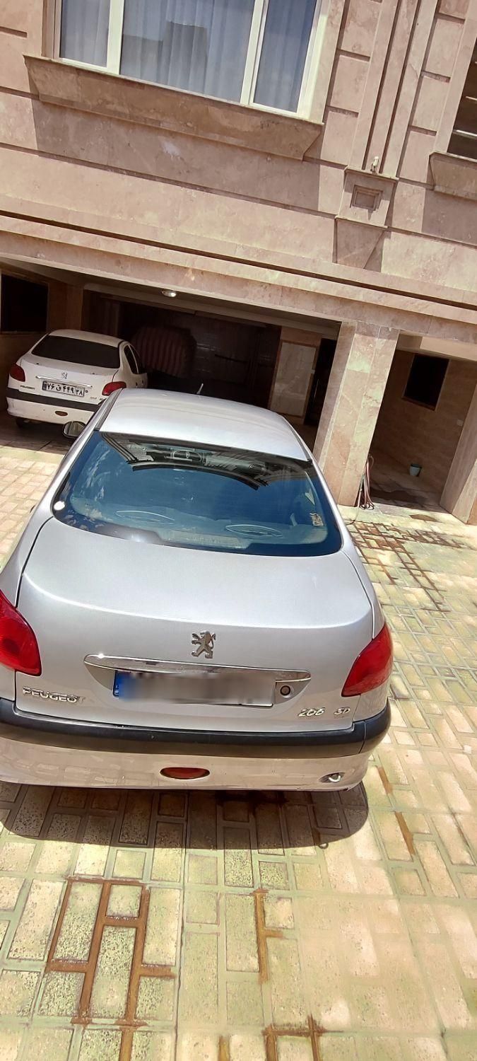 پژو ۲۰۶ صندوق دار v1 - 1386