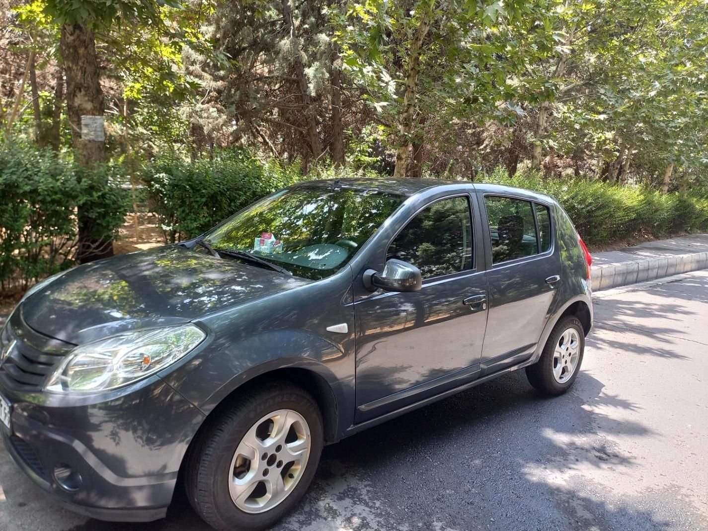 خودرو رنو، ساندرو آگهی ann_19508118