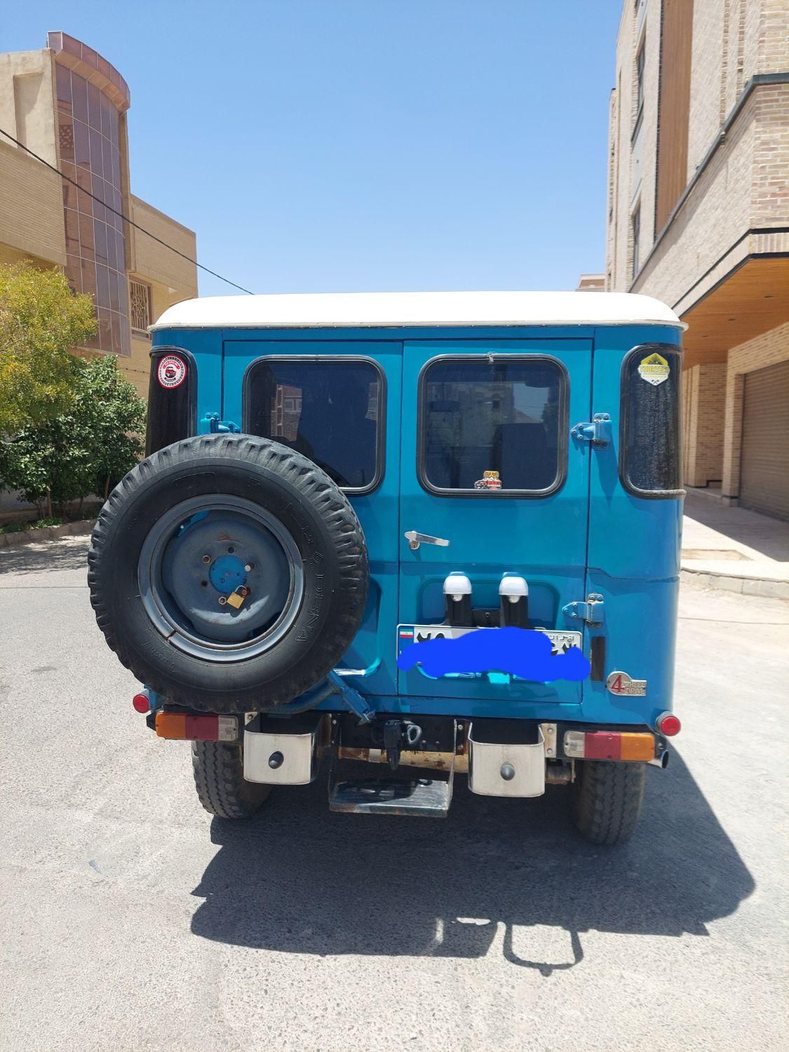 تویوتا کمری XLE - 1402