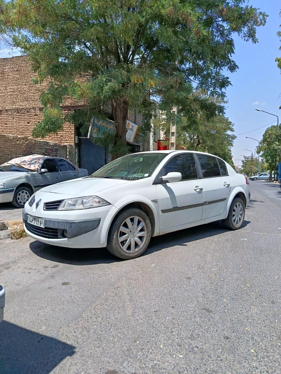 رنو مگان وارداتی اتوماتیک 2000 - 2007