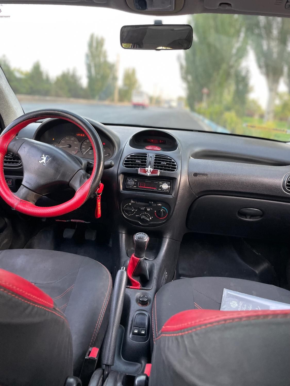 پژو ۲۰۶ صندوق دار v20 - 1390