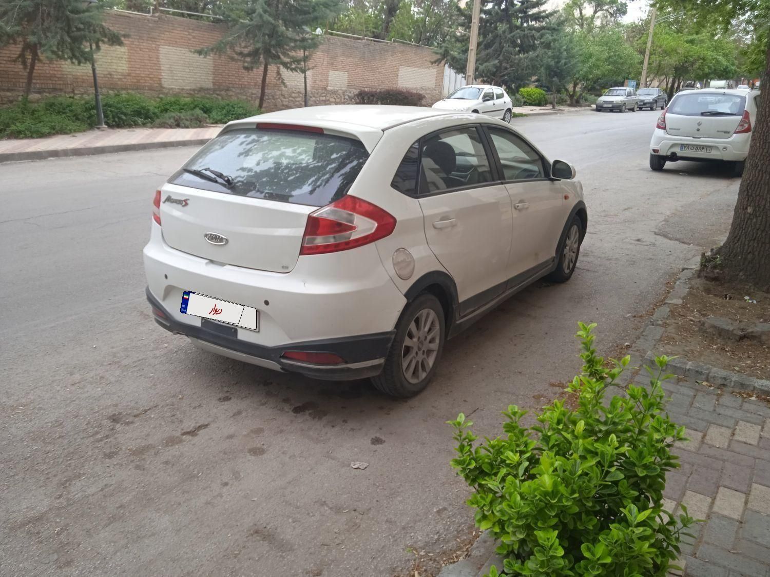 ام وی ام 315 هاچ بک اسپرت لاکچری - 1396