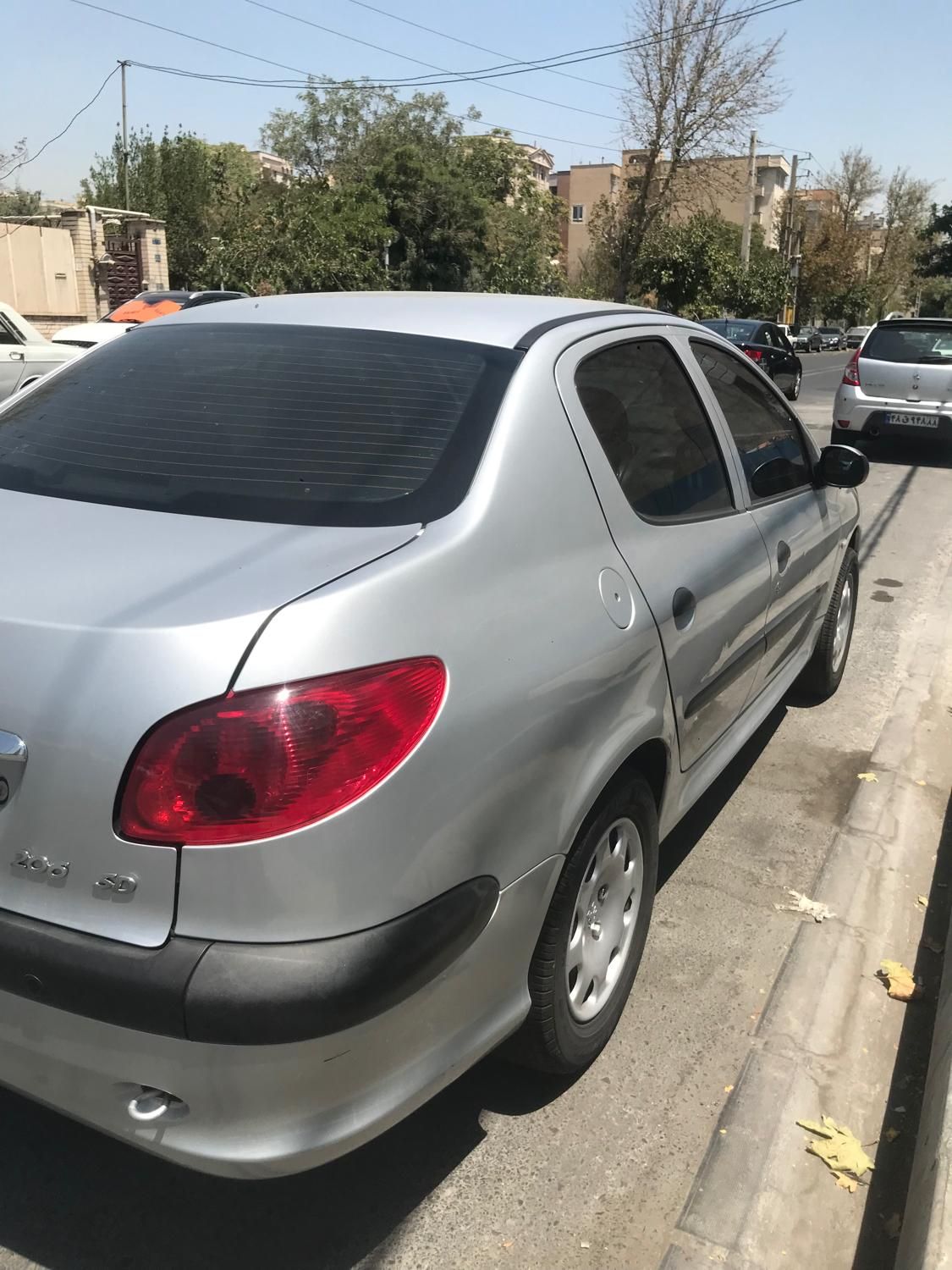 پژو ۲۰۶ صندوق دار v8 - 1394