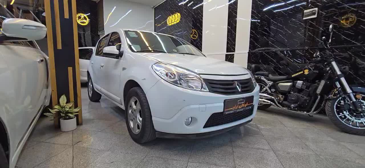 خودرو رنو، ساندرو آگهی ann_19508659