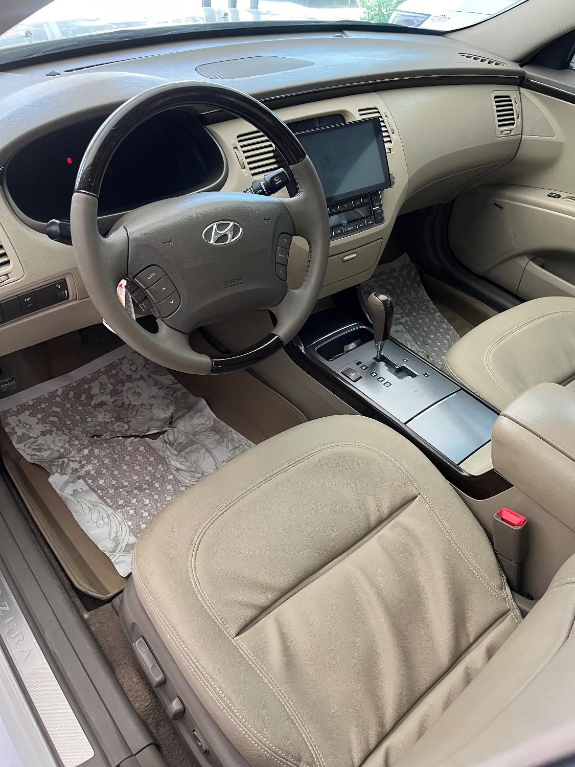 هیوندای آزرا (گرنجور) 3300cc - 2011