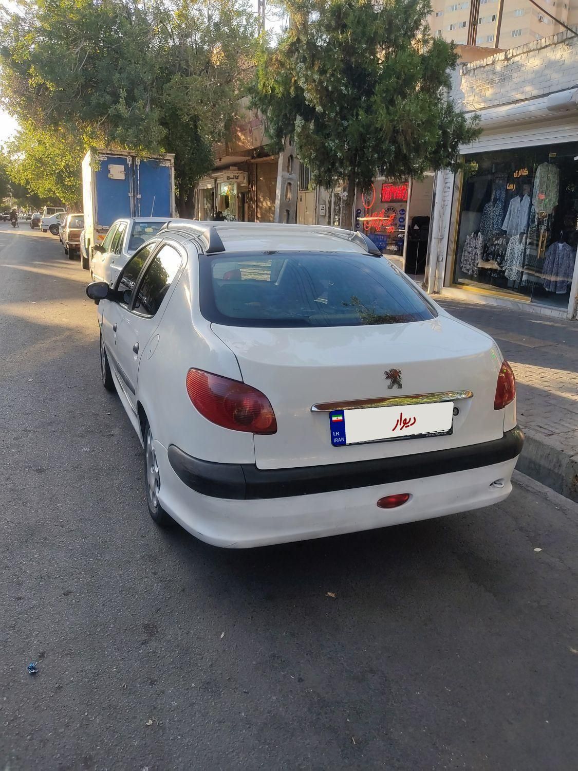 پژو ۲۰۶ صندوق دار v2 - 1388