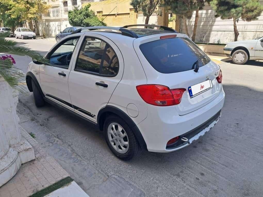 کوییک R دنده‌ای - 1402