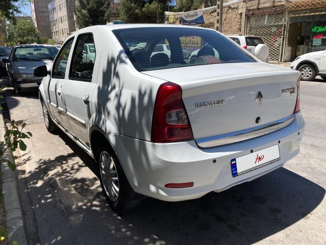 رنو تندر 90 پلاس اتوماتیک - 1396