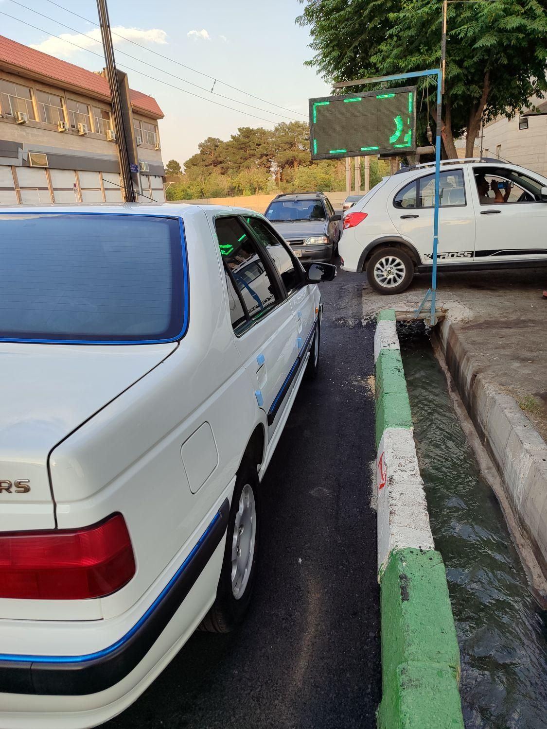 پژو پارس سال - 1400
