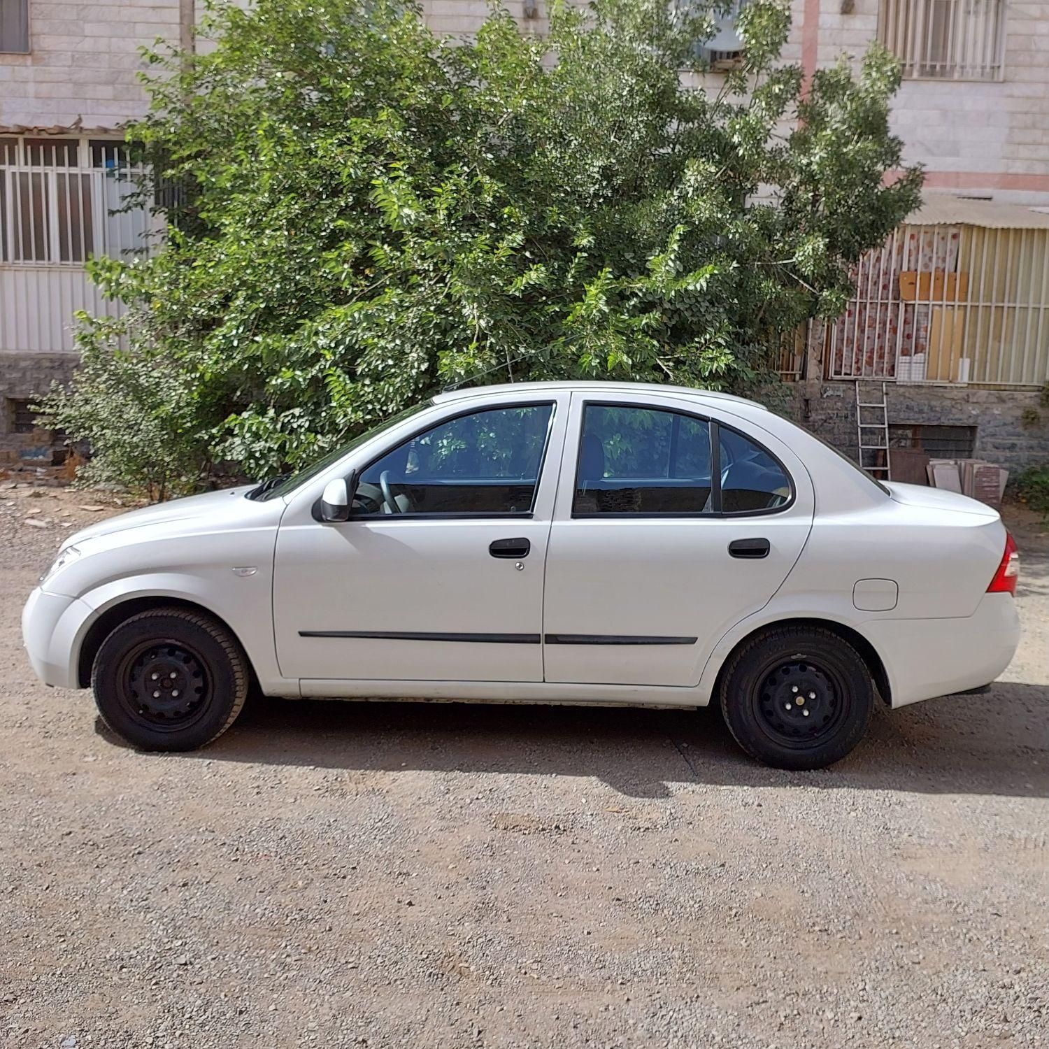 تیبا صندوق دار SX - 1396