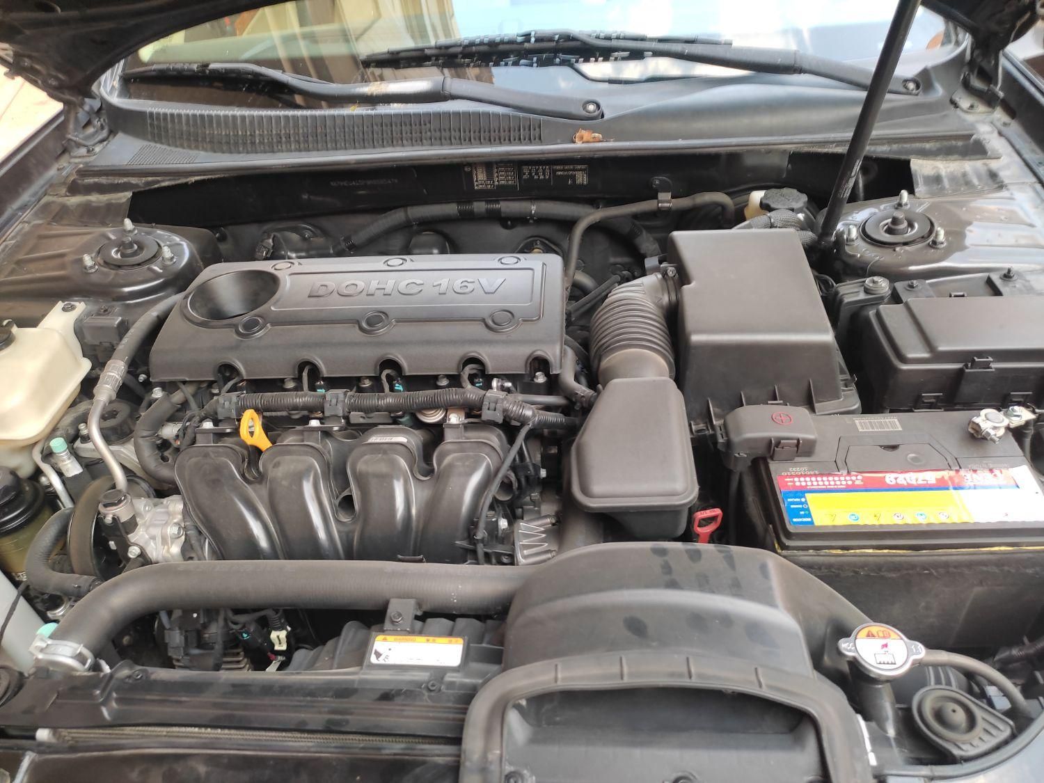 هیوندای سوناتا اتوماتیک NF 2400 - 2009