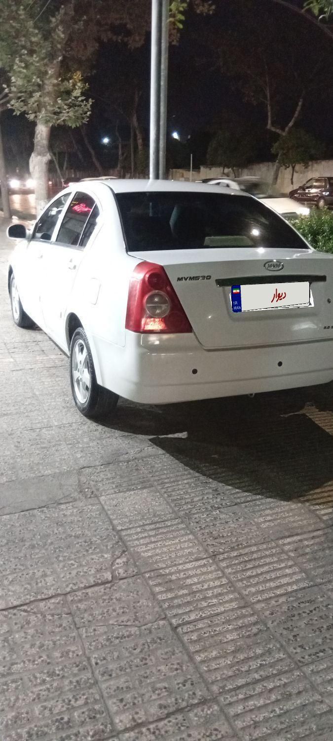 ام وی ام 530 دنده ای - 1391