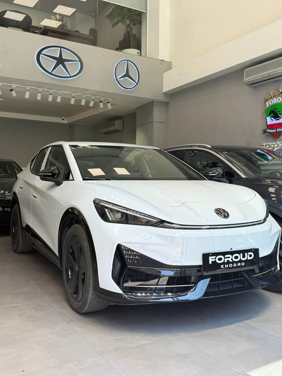 فولکس گلف GTI - 2025