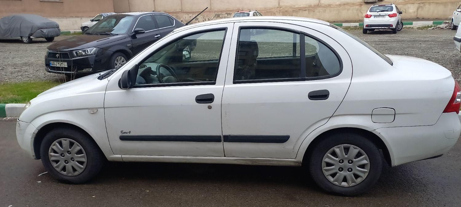 تیبا صندوق دار SX - 1392