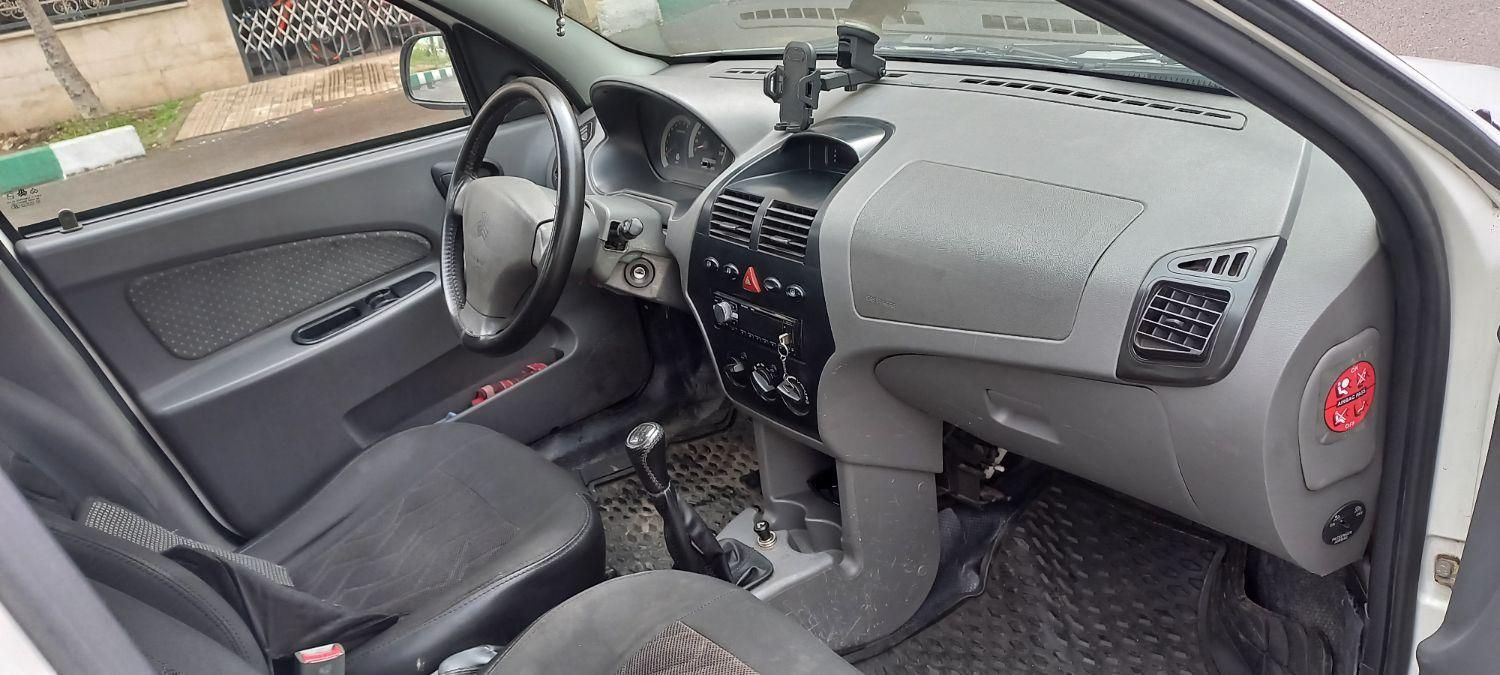 تیبا صندوق دار SX - 1392