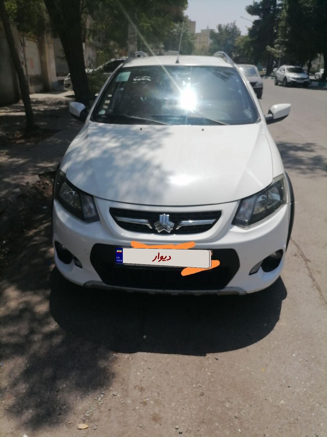 خودرو کوییک، معمولی آگهی ann_19509548