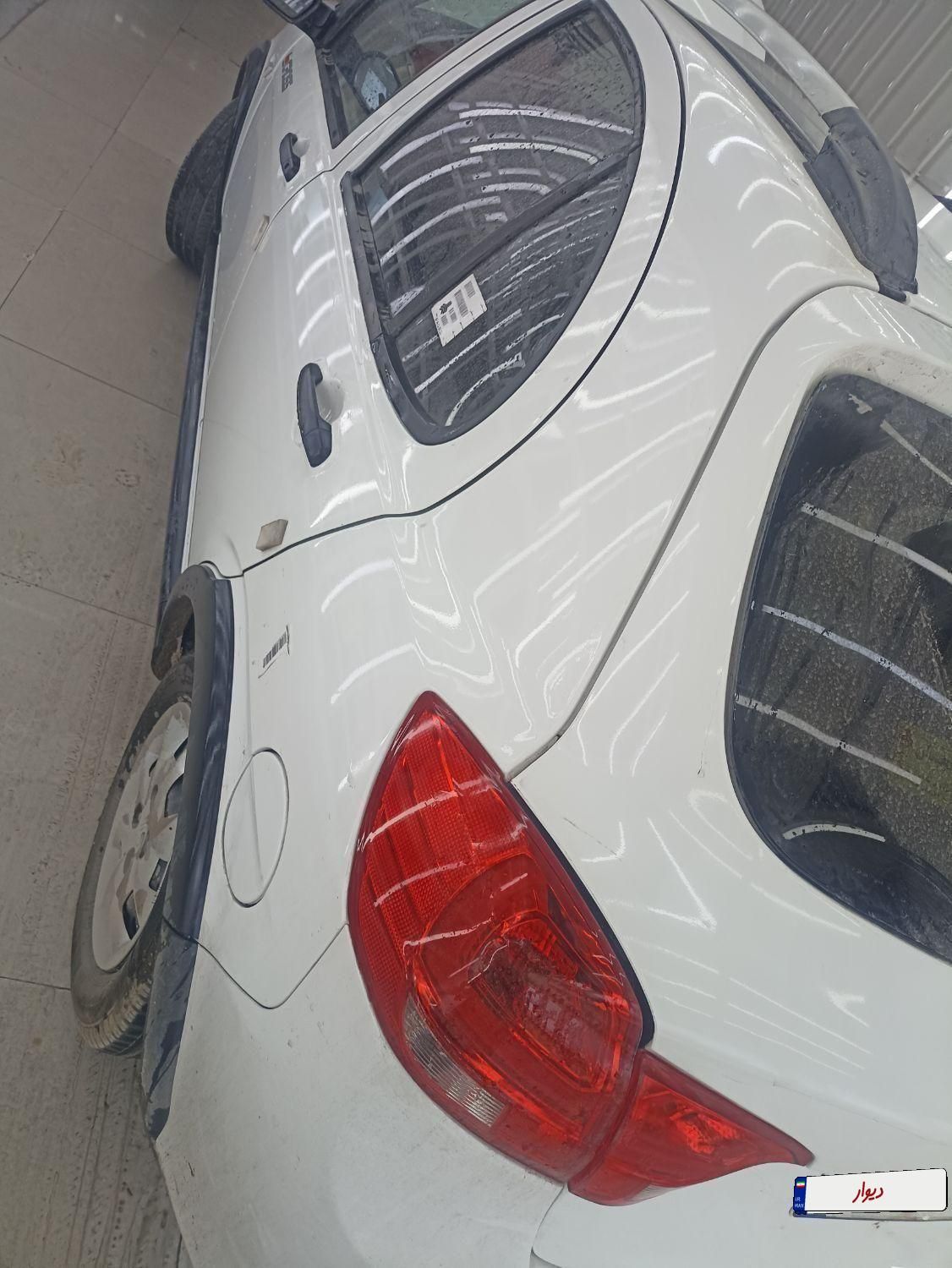 خودرو کوییک، معمولی آگهی ann_19509715