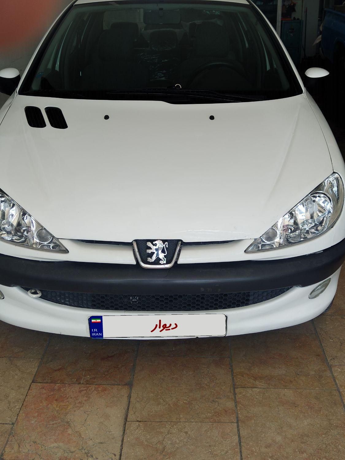 پژو ۲۰۶ صندوق دار v8 - 1396