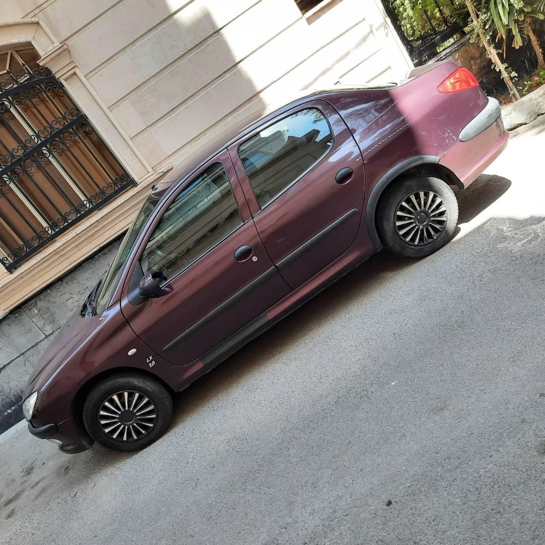 پژو ۲۰۶ صندوق دار v8 - 1396